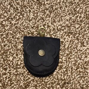 Portland Leather Goods Shadow Black Leather Flower Keychain Pouch